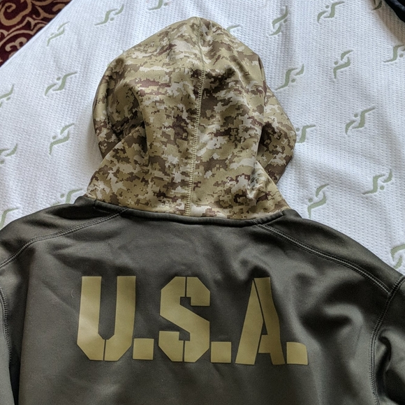 Nike Men's Jacket - Picture 5 of 8